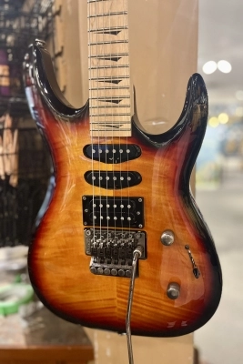 Kramer - Striker 211 with Floyd Rose - Fireburst 2